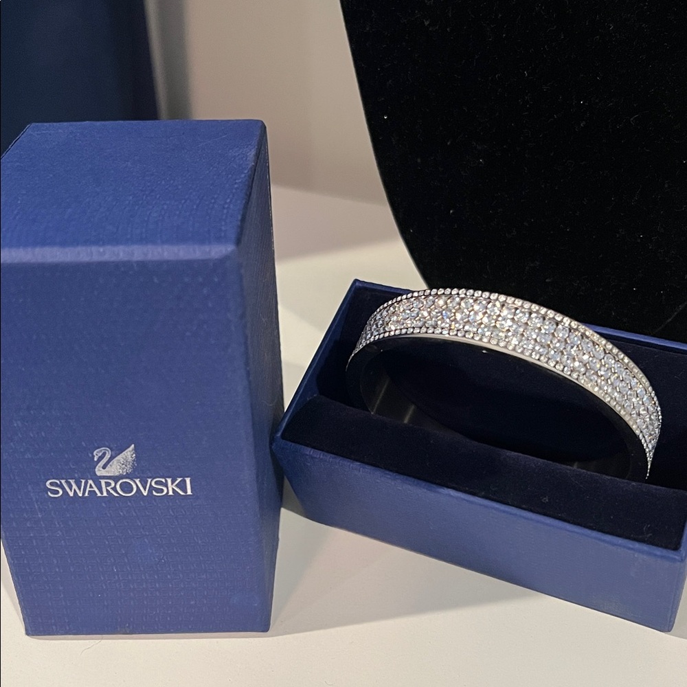 Swarovski Silver and White Crystal Bangle